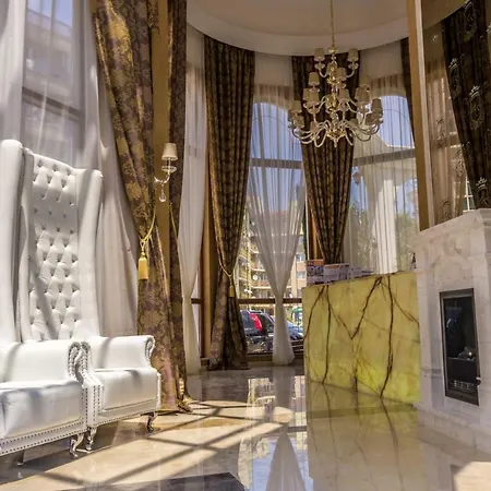 Private - Harmony Suites - Monte Carlo * ساني بيتش